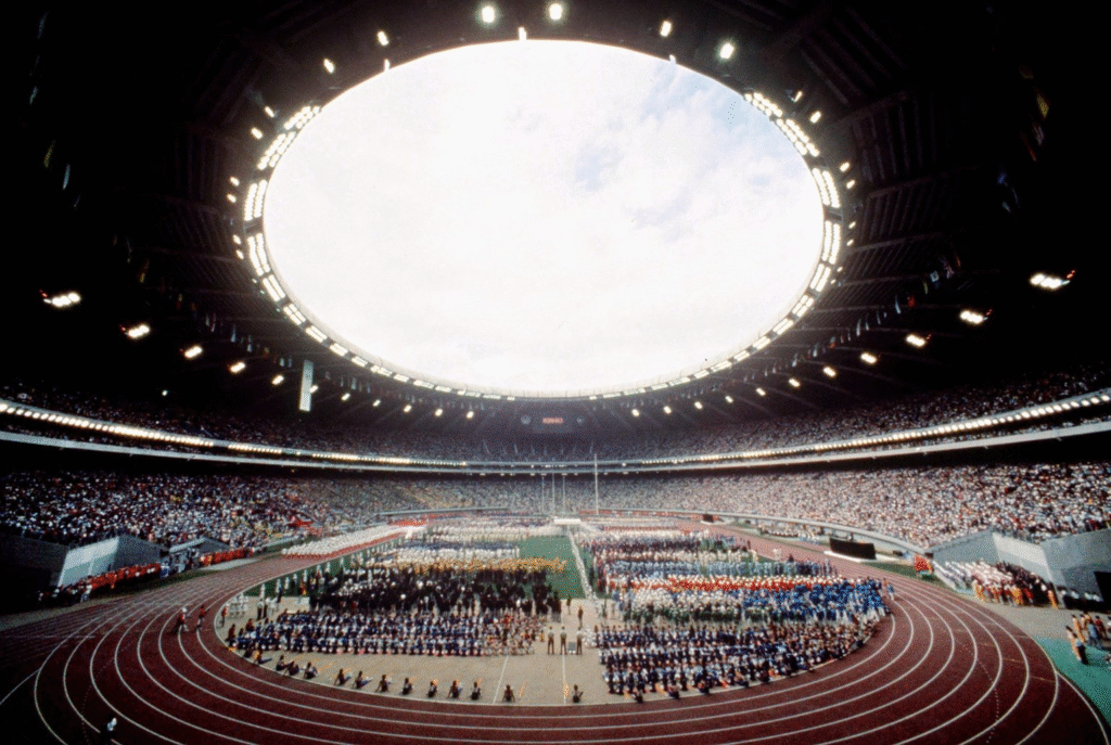 Binnenkant van het olympisch stadion on Montréal